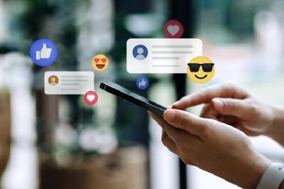不通过非官方途径下载APP 使用AI应用保密安全指南→