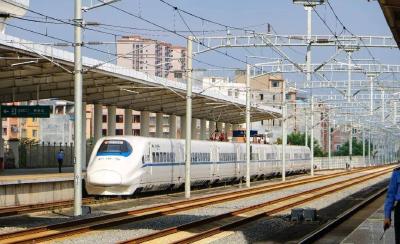全国铁路今日预计发送旅客2040万人次 这些方向有余票