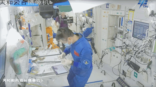 人在太空，如何与微生物和平共处？