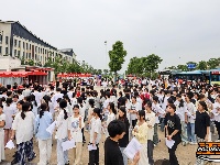图集 | 2025年高考首日现场直击