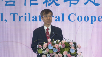 东湖对话 | 中日韩合作秘书处秘书长李熙燮：三国应携手共同应对挑战