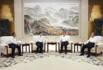 王忠林李殿勋会见新疆博州和兵团第五师双河市党政代表团 坚决扛牢对口援疆重大政治责任 推动双方实现优势互补务实合作