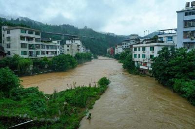 全国27条河流发生超警以上洪水
