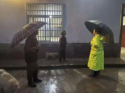 风雨淬志志更坚——五峰众志成城应对连续特大暴雨