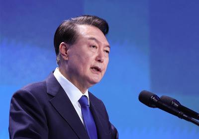 韩国特检组向法院申请逮捕前总统尹锡悦