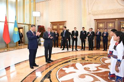 学习新语｜一首诗一首歌，感受中哈深情厚谊