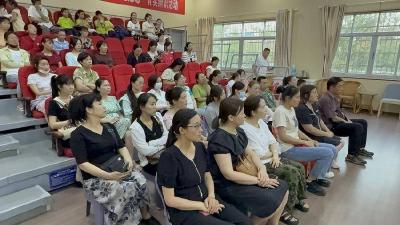 孝感：云梦——小初衔接 与孩子共成长
