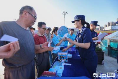 湖北消防掀起“安全生产月”宣传热潮 30万辆单车流动巡防