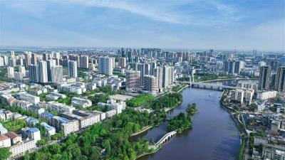 主动给企业当“保姆”和“红娘” 枣阳解决1500余个工业企业难题