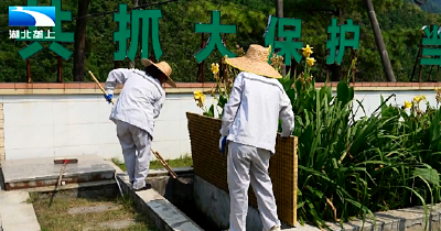 高温下的坚守：烈日下的“清掏者”