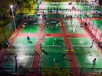 图集丨夏夜健身热 体育公园人气旺