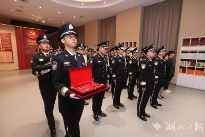 致敬！012694警号封存