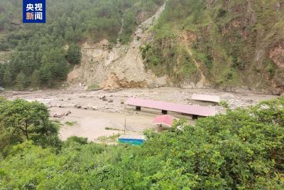 中尼边境地区突发山洪泥石流 6名中国公民失联仍在搜救