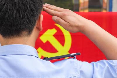 武汉市委决定追授万松、蒋仲超为全市优秀共产党员