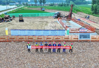 中交一航局：秦沈高速公路项目七标段双木挂中桥桩基首件施工顺利完成