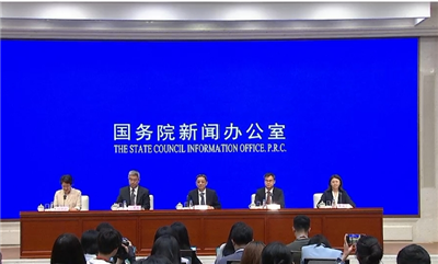 我国债券市场上半年发行各类债券44.3万亿元