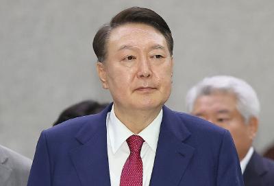 韩国特检组向法院申请拘留前总统尹锡悦
