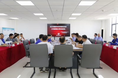 数控技术创新如何赋能国防科研？技能大师齐聚企业现场论道