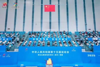 体坛昨夜今晨丨第十五届全国运动会羽毛球资格赛在宜昌开幕