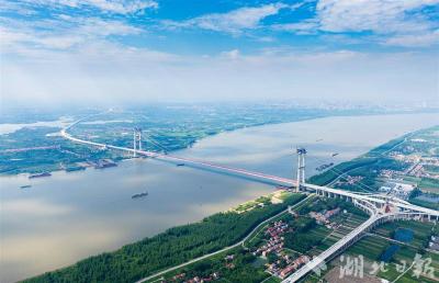 支点建设新亮点︱投资增速中部第一，湖北做对了什么