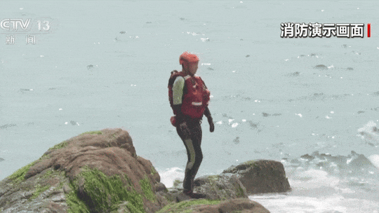 一家三口赶海被卷走 海边游玩“浪大危险”非虚言！