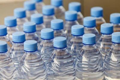 市场监管部门抽检饮料11.19万批次 不合格率0.57%