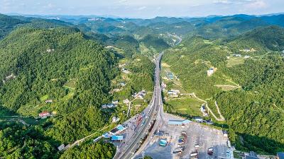 事关水气电热等民生领域，怎样为公用事业经营画红线？