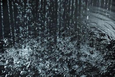 强对流、台风、暴雨三预警齐发 “杨柳”已加强为强台风级逐渐逼近
