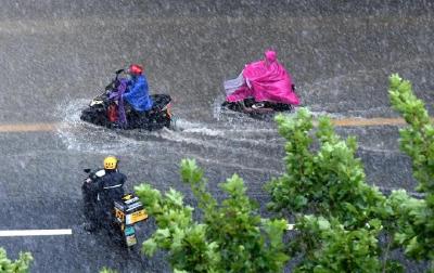 中央气象台双预警齐发 今天这些地区最高温35℃以上