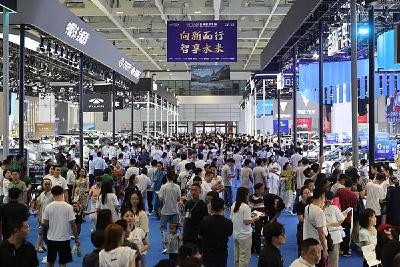 新车密集登场 购车补贴加码 “金九银十”销售季车市有望迎亮眼表现