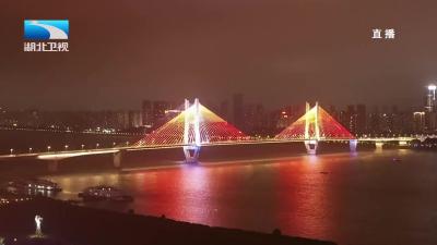 情景舞蹈《楚辞·九章·涉江》，楚歌《水调歌头·游泳》