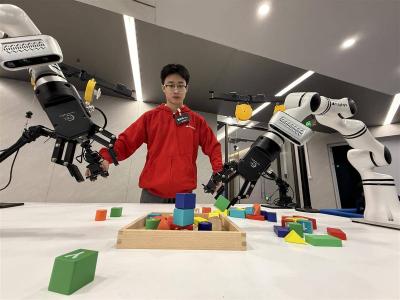 武汉落子 “国产机器人学校” 我国具身智能核心技术实现自主可控