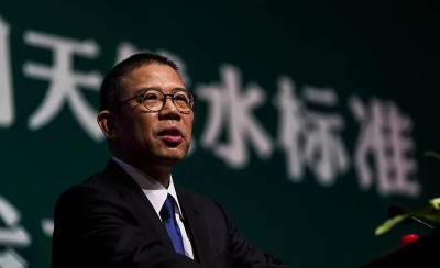 2025胡润百富榜发布：钟睒睒以5300亿元登顶中国首富，雷军增长最快