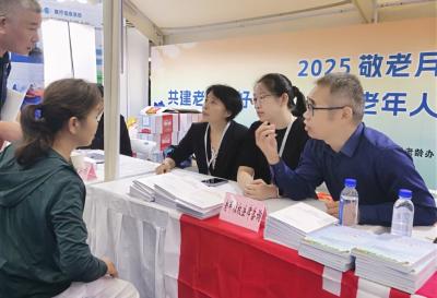 直播间“律师”打包票？老人2000元委托费+11万投资款全打水漂