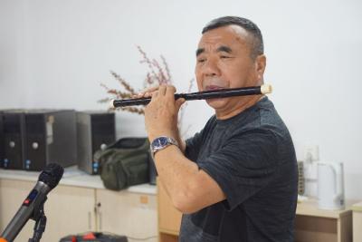 七旬竹笛师张永纯：笛声悠扬处，匠心育晚晴