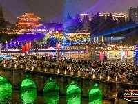 图集 | 古城夜游梦回楚都 视觉盛宴人气超燃