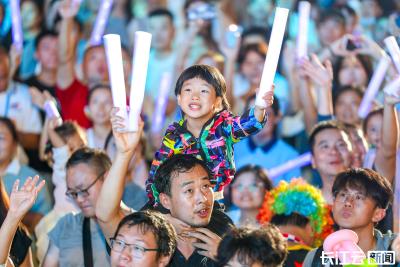 湖北国庆旅游喜迎开门红 假期首日旅游订单量同比增26%