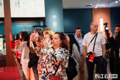 30余名境外旅行商到访 情不自禁喊出“我爱随州”