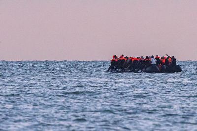 英国公布庇护制度改革方案 将全面收紧难民政策