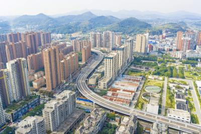 武汉都市圈“三横三纵”拉近鄂东四城