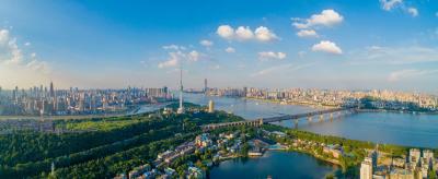 《经济日报》聚焦：战略叠加助力湖北高质量发展