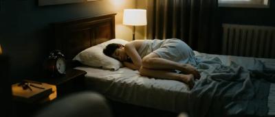 为什么医生劝你别睡懒觉？睡眠超过这个时间，可能比熬夜更伤身