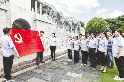 硬核队伍写就三份答卷 淬火成钢奋进新征程