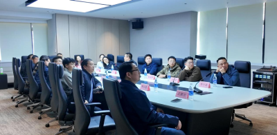 走出去 学回来 钟祥青年企业家考察武汉科创产业