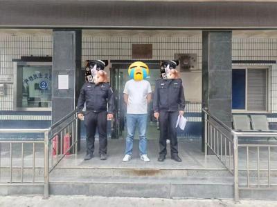 AI工具≠谣言孵化器 网警依法查处利用AI工具编造网络谣言案