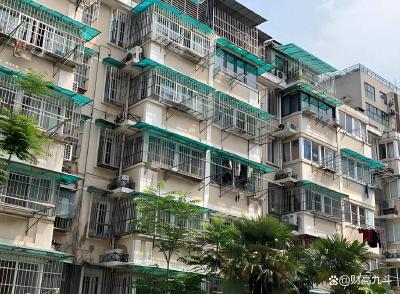 住建部：明年2月前完成老城区和老街区专项调查地市级成果审核