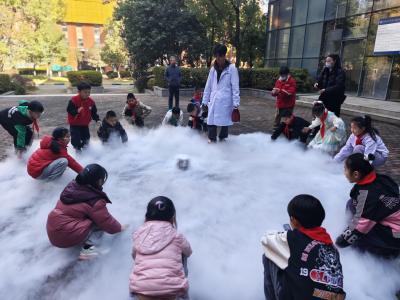 “干细胞探索之旅”再启航，小朋友们直呼“下次还来！”