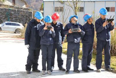 国网神农架供电公司开展除冰应急演练 提升冬季电网保障能力