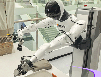 “首发首套首台”层出不穷，武汉首位度持续攀升