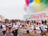 荆州全民健身跑 活力与秋色共舞